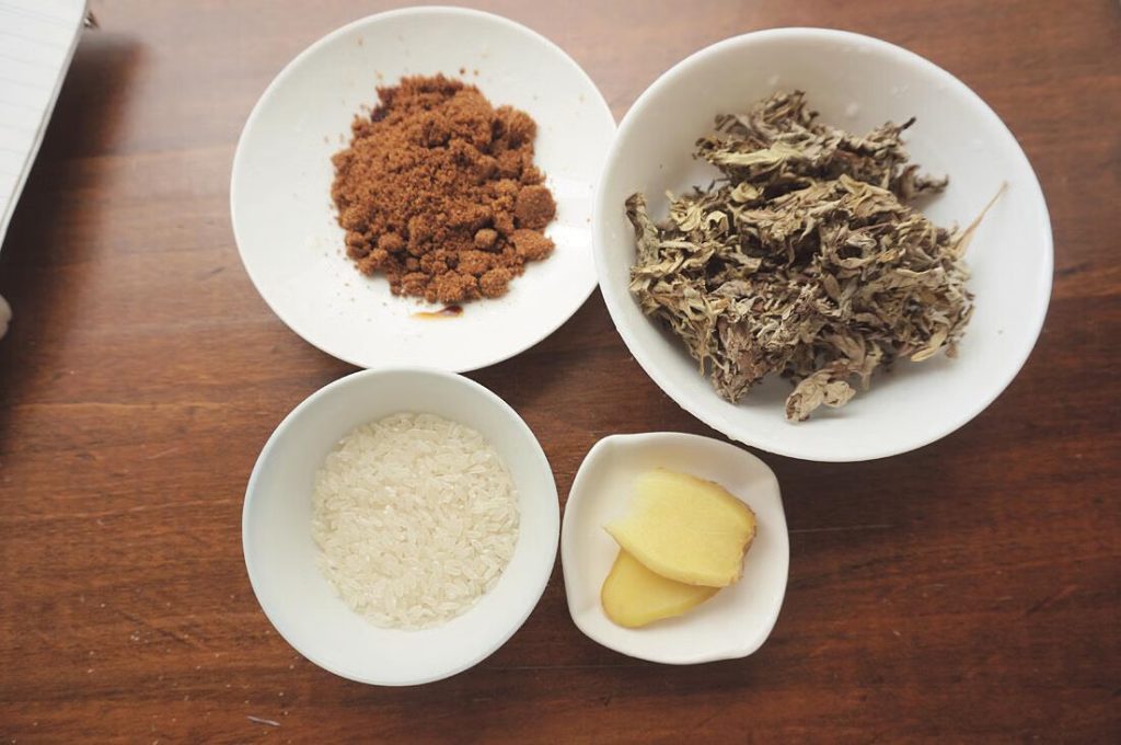 Ginger moxa porridge raw materials