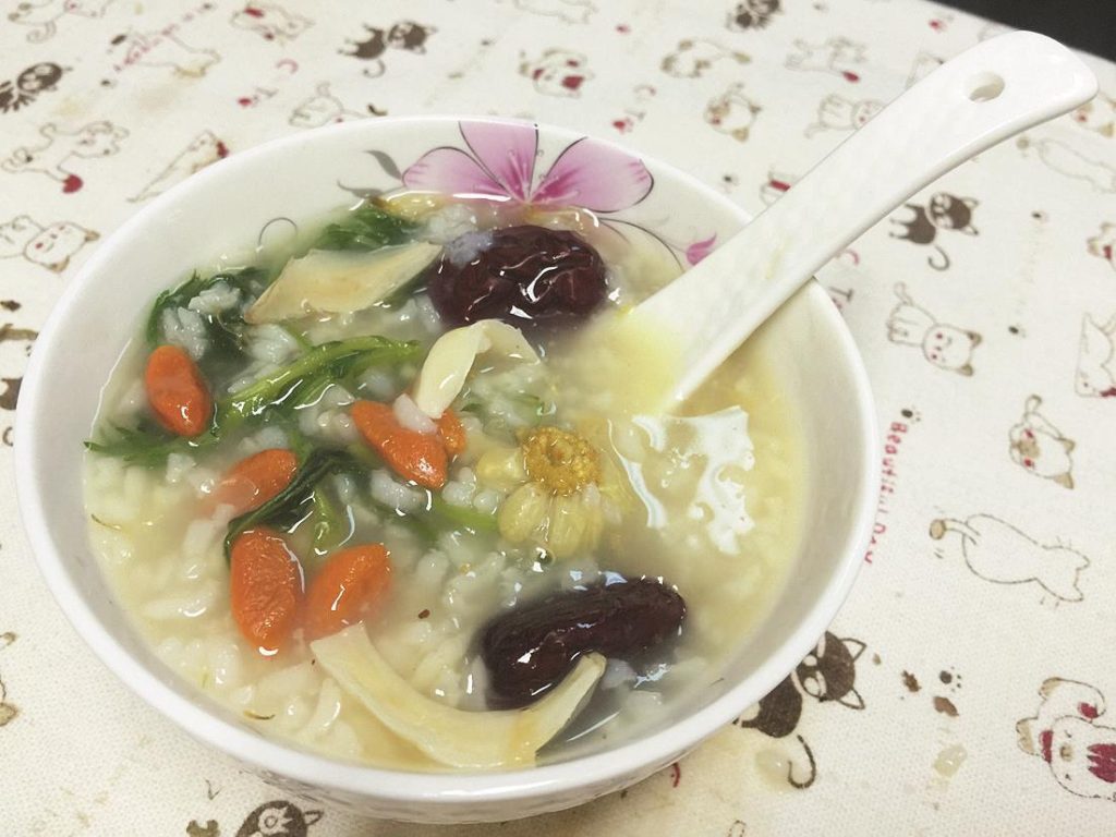 mugwort chrysanthemum porridge